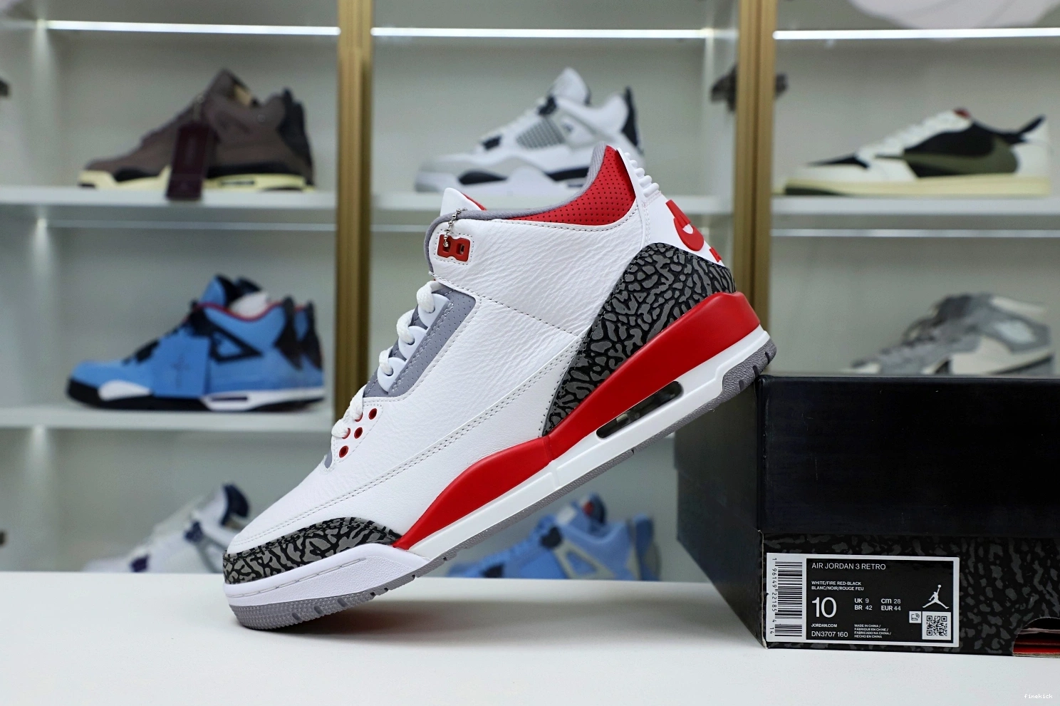 AIR JORDAN 3RETRO